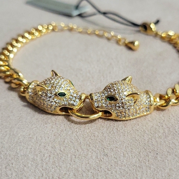 Gold tone Stainless Steel bracelet - Picture 3 of 4